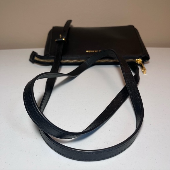🎉HP 🎉 Marc Jacobs Mini Commuter Coated Leather Crossbody Bag - Picture 7 of 13